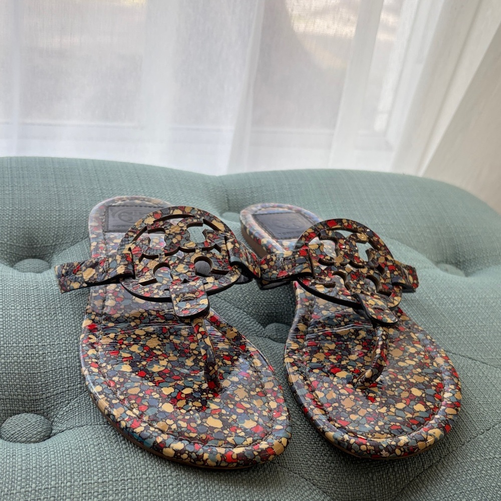 Tory Burch Floral Pattern Sandals - Picture 6 of 7